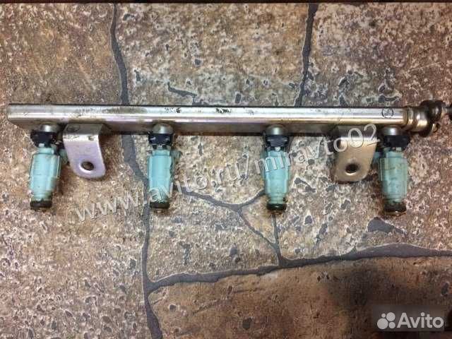 Топливная рампа с форсунками Hyundai Solaris 2013