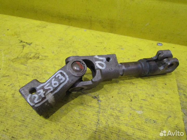Рулевой карданчик Toyota Avensis 250 03-08г 27563
