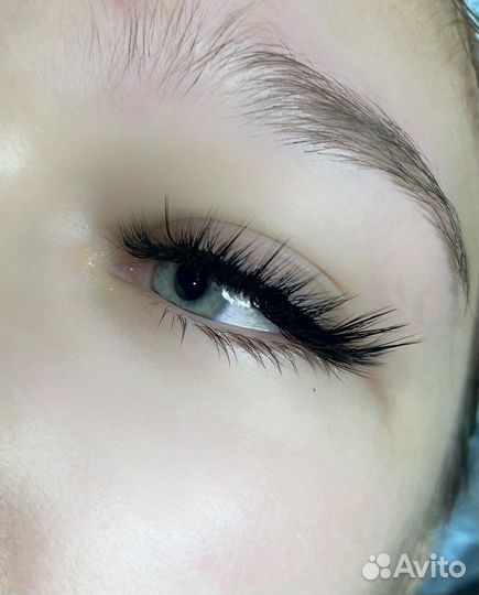 Наращивание ресниц