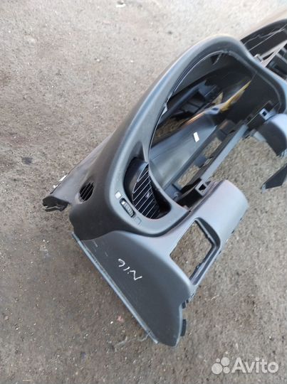 Торпедо Nissan almera n16