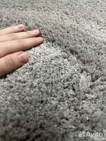 Ковер шерстяной,пушок