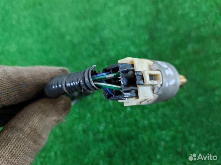 Датчик педали тормоза Lexus RX300 (MCU15) 2002