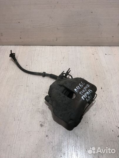 Суппорт передний правый Ауди A4 B6