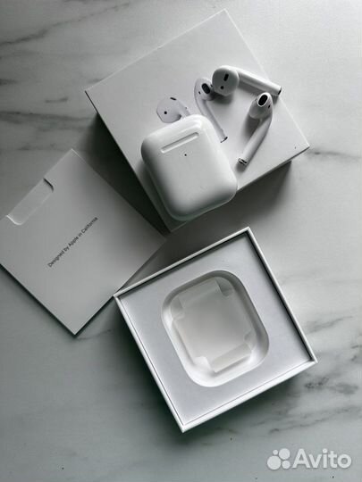 Airpods оригинал