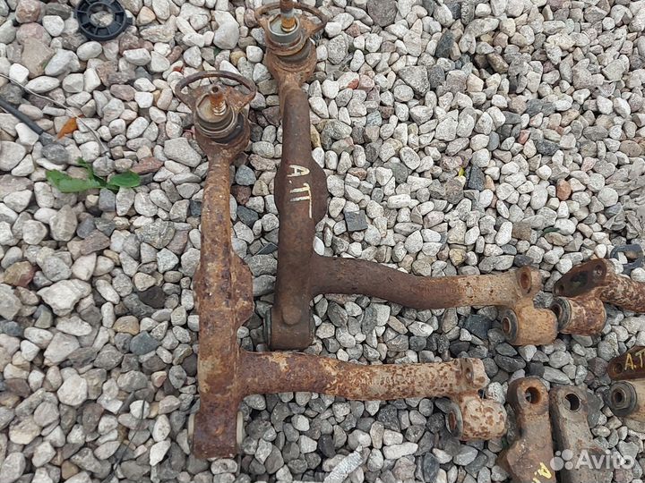 Рычаги передней подвески Фольксваген Т4