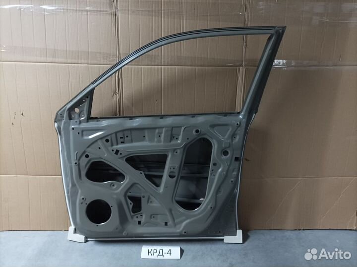 Дверь передняя правая Suzuki Vitara 2015