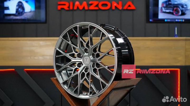 Кованый диск в стиле HRE FF10 R20 6X139.7