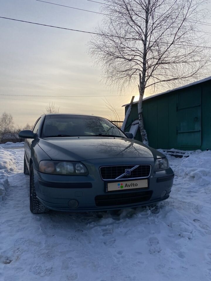 Volvo S60: фото владельца