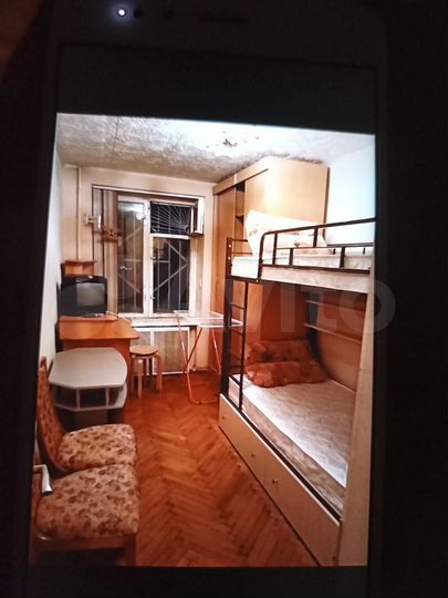 Комната 16 м² в 3-к., 1/5 эт.