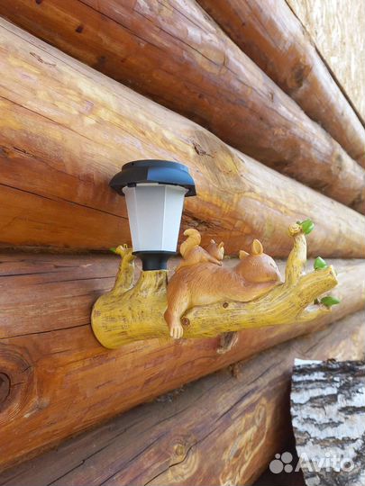 Фигурка садовая со светодиодным фонарем 