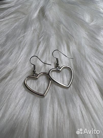Серёжки сердечки