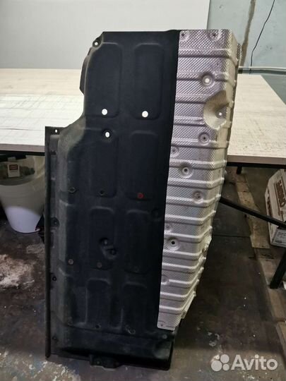 Штатная защита топливного бака Джили атлас про