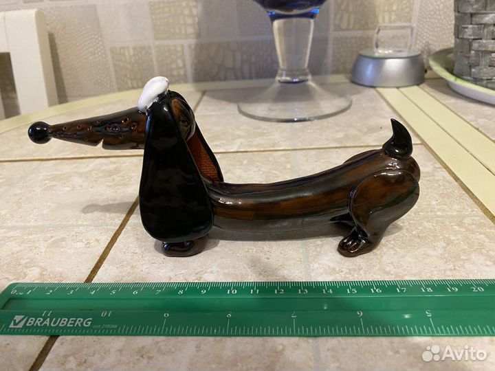 Фигурка такса