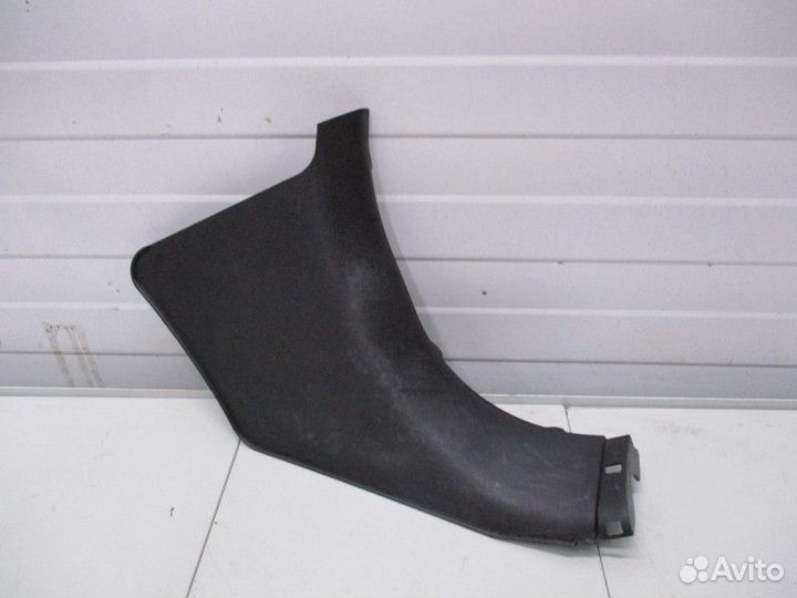 Накладка порога передняя правая Suzuki Grand Vitar