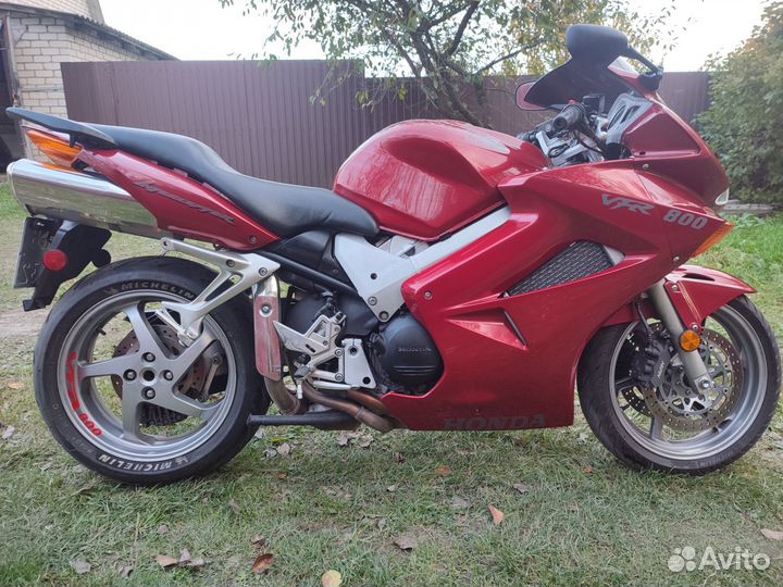 Honda VFR 800i