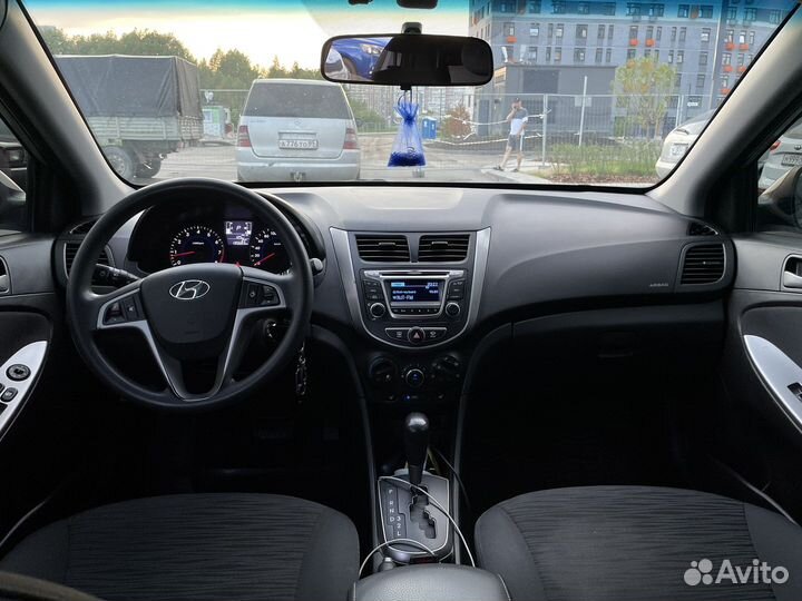 Hyundai Solaris 1.4 AT, 2016, 135 000 км