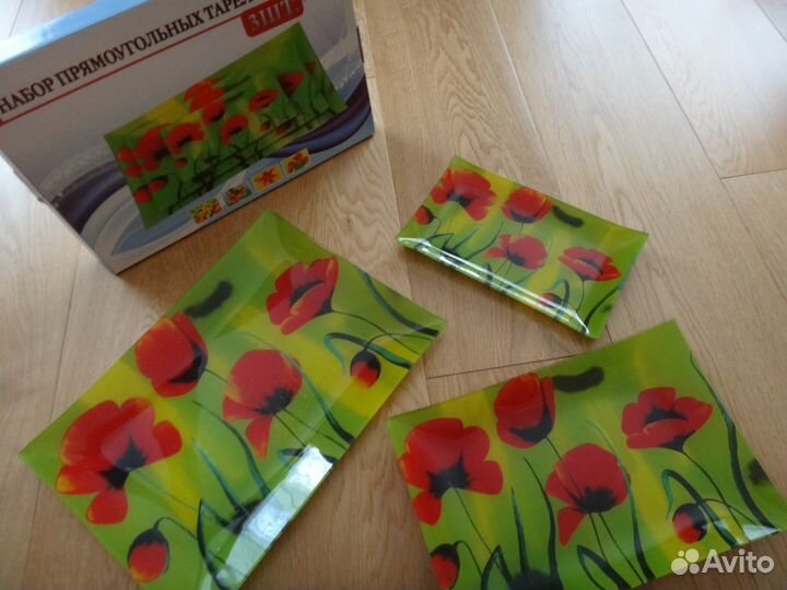 Набор тарелок