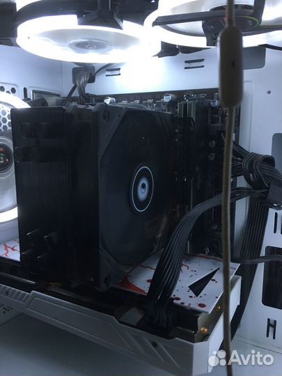 Комплект i3 12100f + H610 + 16 gb ram