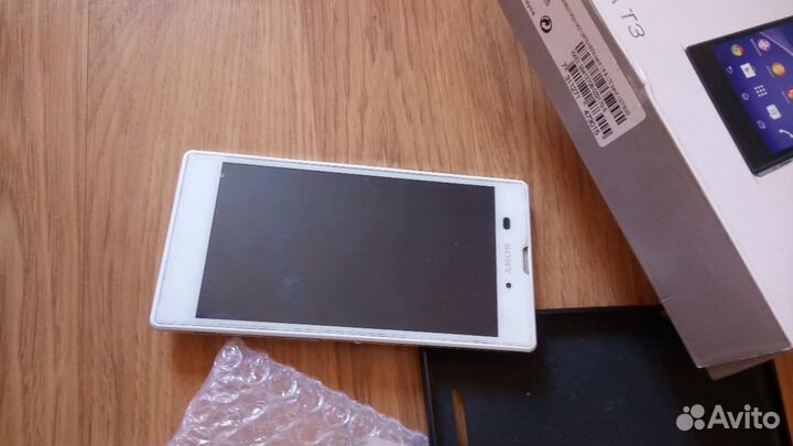 Sony Xperia T3 на запчасти. Экран sony t3