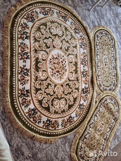 Ковер шерстяной новый