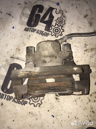 Супорт передний правый для Fiat Bravo