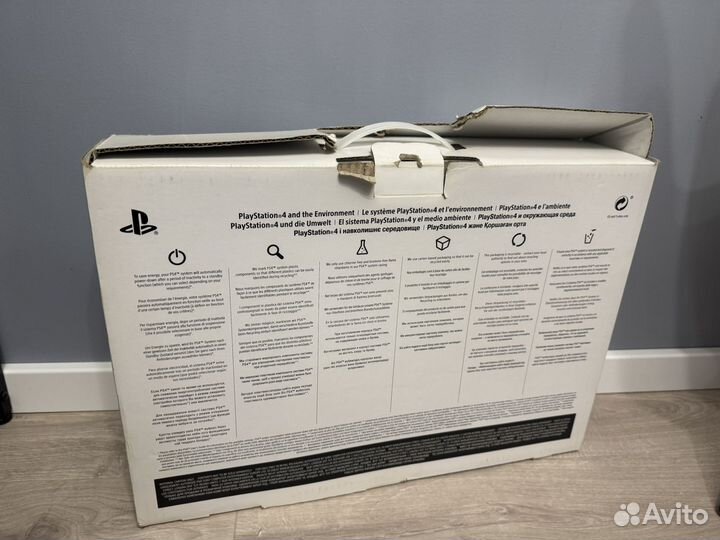 Sony playstation 4