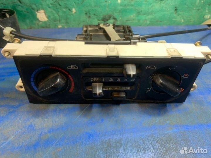 Блок управления климат-контролем Subaru Impreza GC