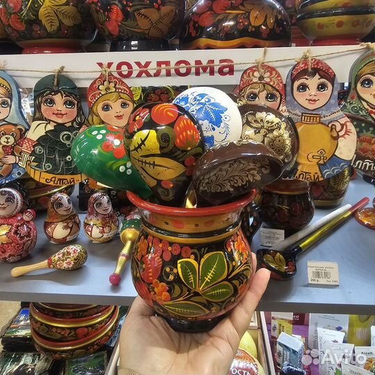 Деревянные ложки хохлома, чашки, доски разделочн