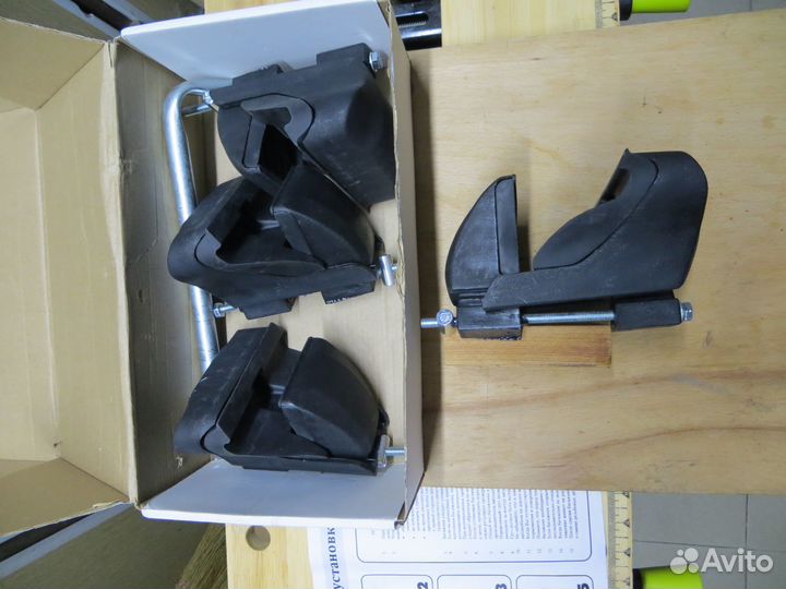 Крепление для багажника на релинги