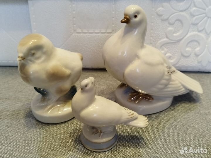 Фарфоровые статуэтки птицы