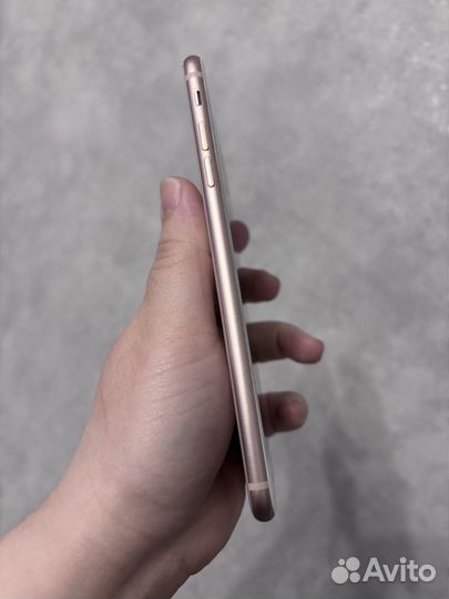 iPhone 8 Plus, 64 ГБ