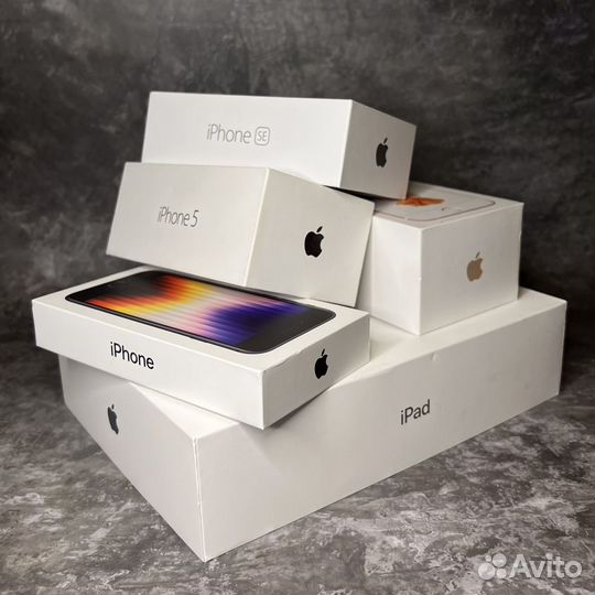 Коробки iPad, iPhone, наклейки apple