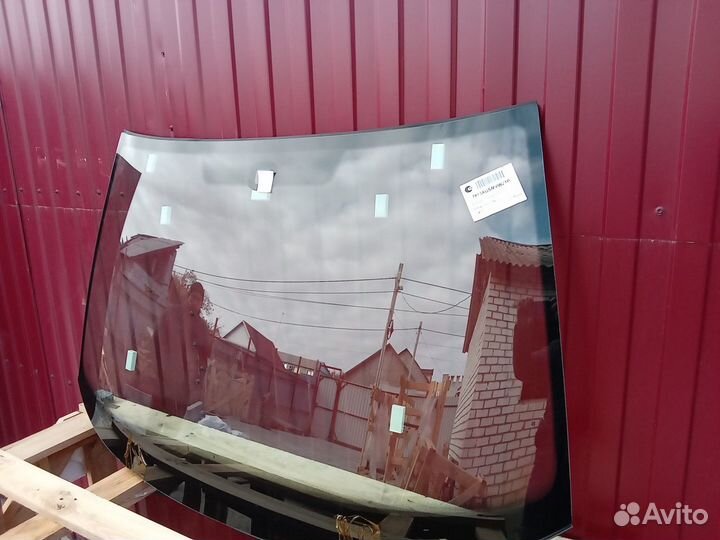 Стекло лобовое Шкода Ети Skoda Yeti