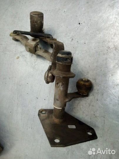 Механизм выбора передач Skoda Octavia A4 1U