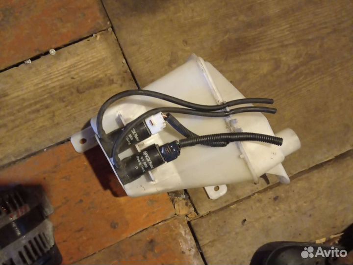 Бачок омывателя на Chevrolet aveo t 250