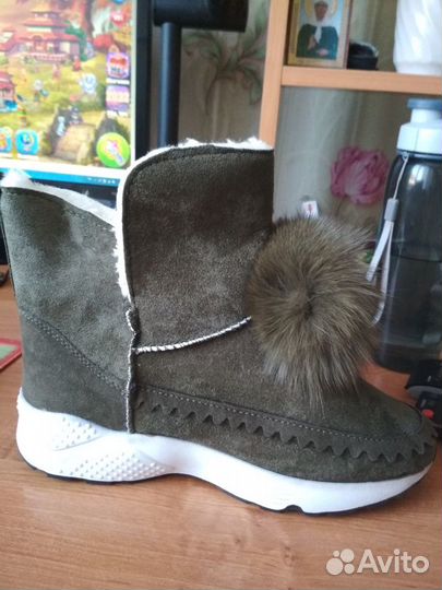 Ботинки женские