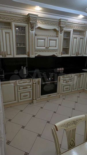 3-к. квартира, 84 м², 5/9 эт.