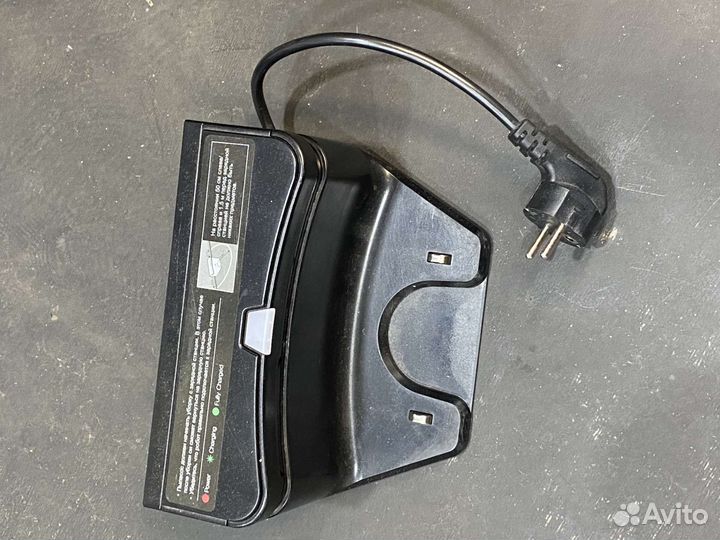 Робот пылесос Iclebo Yujin robot Arte на запчасти