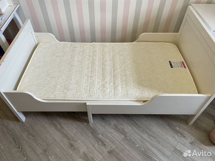 Раздаижная кровать IKEA