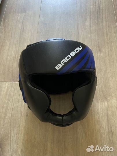 Боксерский шлем