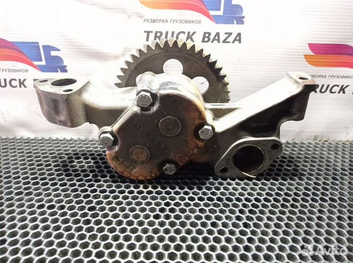 Насос масляный Mercedes-Benz Actros