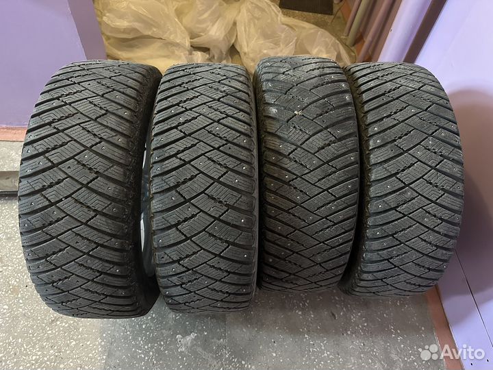 Goodyear Ultragrip Ice Arctic 235/55 R18 104