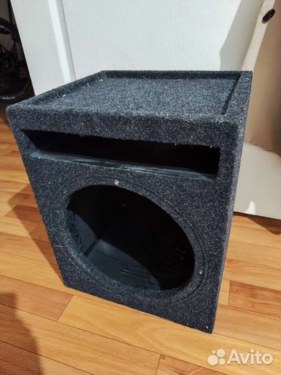 Короб для сабвуфера 12