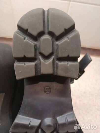 Туфли женские 37 размер эконика