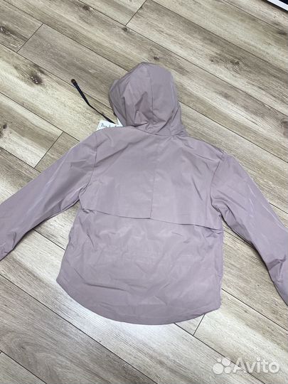 Ветровка для девочки
