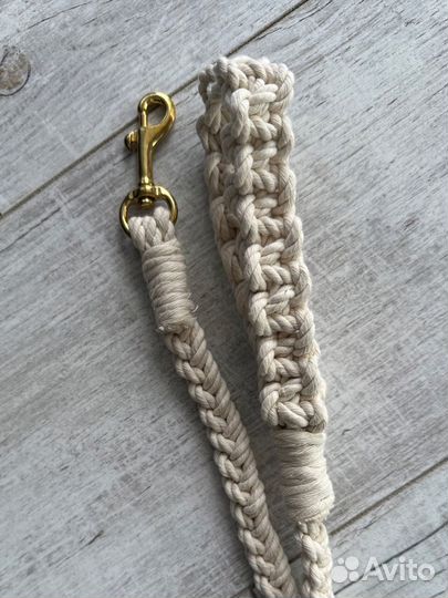 Поводок для собак