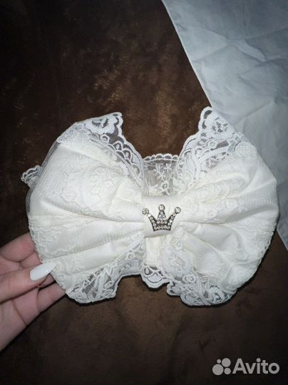 Уголок и бант на выписку