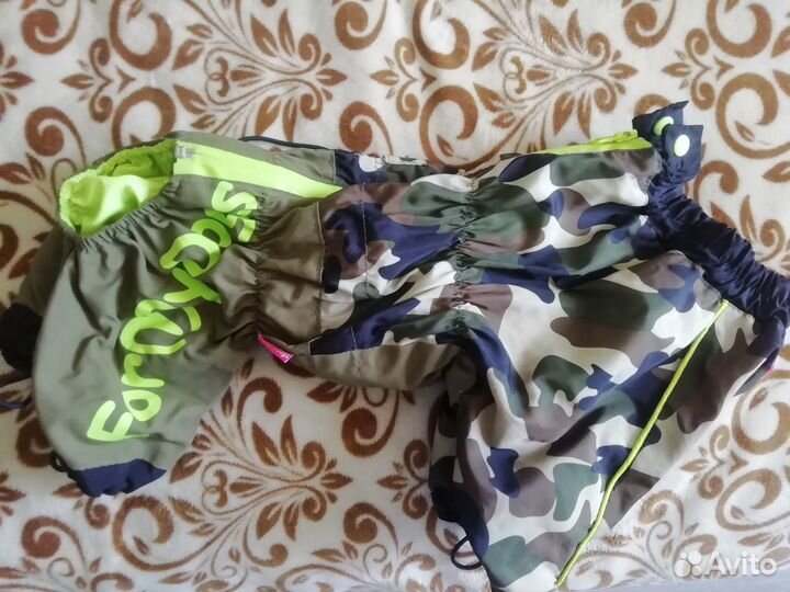 Дождевик для маленькой собаки