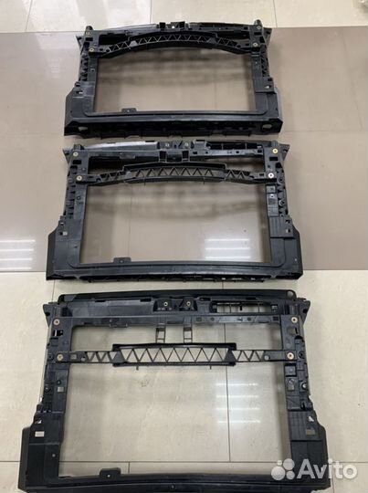 Панель под телевизор Volkswagen Polo