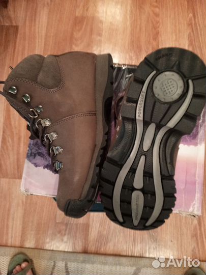 Женские ботинки